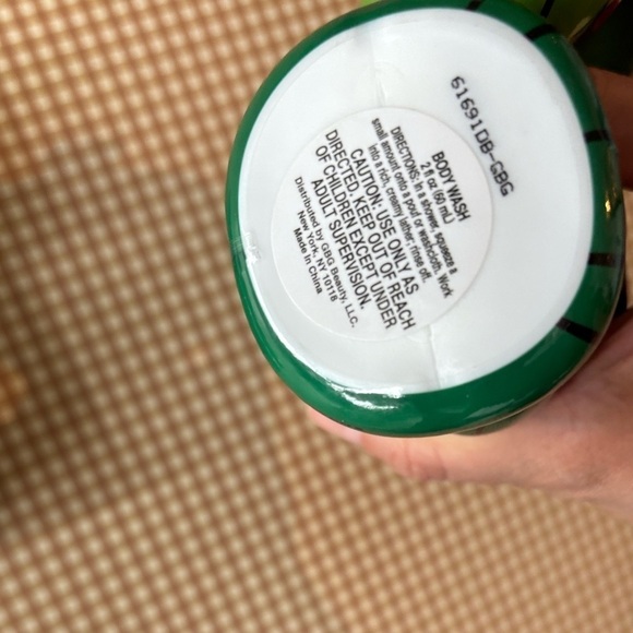 Teenage Mutant Ninja Turtles Set of 4 decor body wash containers - Picture 4 of 8